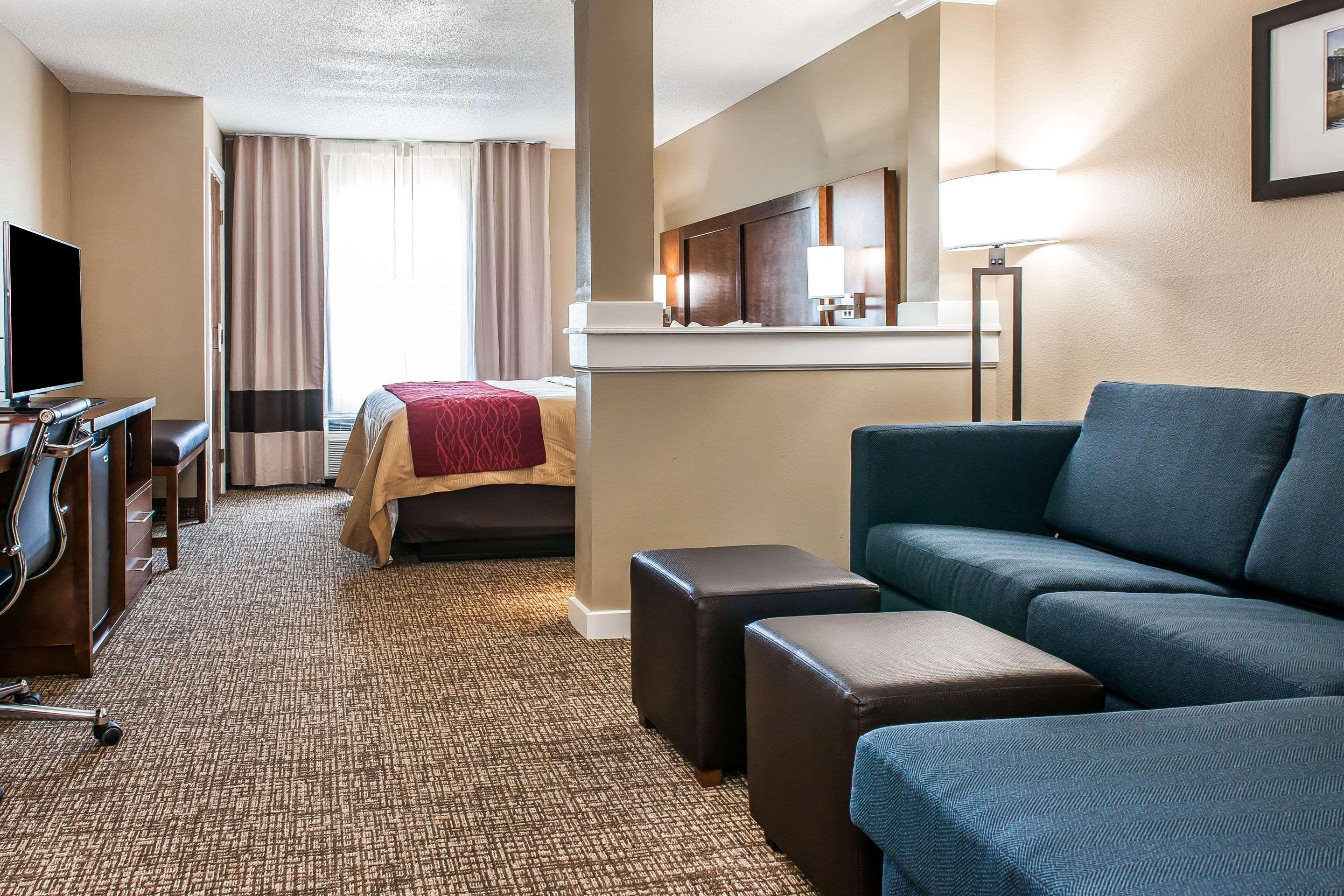 Comfort Inn & Suites מאונט סטרלינג מראה חיצוני תמונה